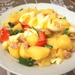 Ensalada Campera de la Abuela: Sabor de Siempre, Receta Perfecta