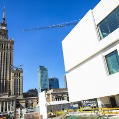 Muzeum sztuki nowoczesnej w Warszawie: kontrowersje i architektura