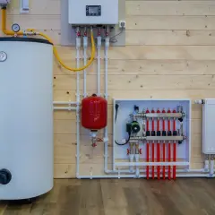 System grzewczy z bojlerem i rozdzielaczem do ogrzewania podłogowego. Idealny piec elektryczny na 70m2 to taki, który zapewni komfort cieplny.