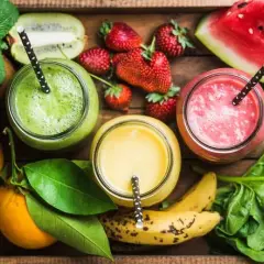 Bezmleczne koktajle: 5 przepisów i triki na idealne smoothie