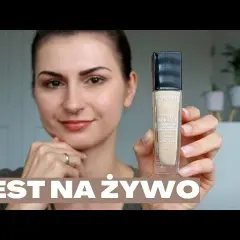 Lancôme podkład rozświetlający: Care & Glow czy Miracle? Wybierz!