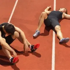 Czy zakwasy oznaczają dobry trening czy to mit, który wprowadza w błąd?