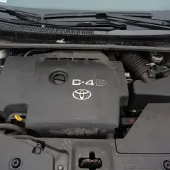 Silnik D-4D w Toyocie Avensis 2.0, gotowy do pracy.