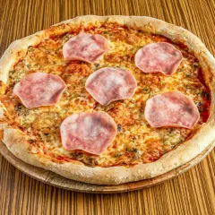 Ile osób najedzie się pizzą 30 cm? Odkryj idealne proporcje