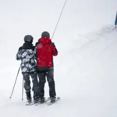 Stoki narciarskie otwarte: Sprawdź warunki i gdzie jechać w Polsce