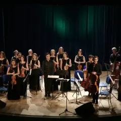 Muzyka elektroniczna symfoniczna - wyjątkowe wydarzenia i projekty muzyczne