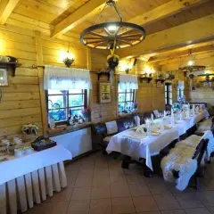 Gdzie zjeść w Płocku? Odkryj najlepsze restauracje i smaki