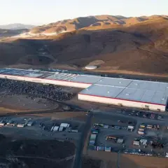 Tesla: Jaki kraj? Amerykańskie korzenie i globalne fabryki