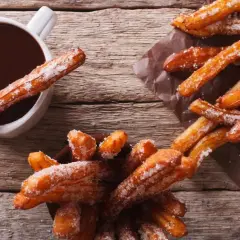 Cómo hacer churros de chocolate perfectos en casa y sorprender a todos
