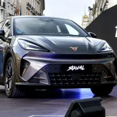 Nowy, futurystyczny SUV z napisem "Saval" na masce. Czy to najlepszy samochód na świecie?