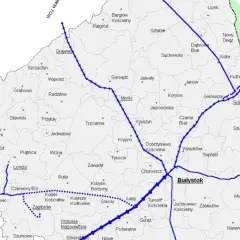 Mapa drogowa północno-wschodniej Polski z zaznaczonymi trasami, w tym w okolicach Suwałk, gdzie można spotkać łosie.