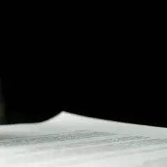 Gdzie można uzyskać odpis aktu notarialnego i uniknąć problemów?