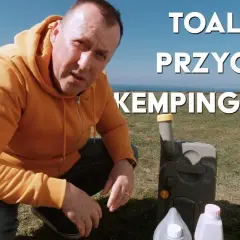 Jak działa toaleta w przyczepie kempingowej? Odkryj sekrety i porady