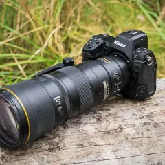 Nikon D80: Jak wybrać obiektyw? Przewodnik po najlepszych szkłach!