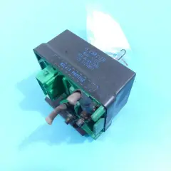 Przekaźnik G. Cartier, potencjalnie związany z błędem DTC P1340 w Peugeot.