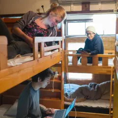 Jak wygląda nocleg w hostelu? Odkryj prawdę o hostelach i ich zaletach