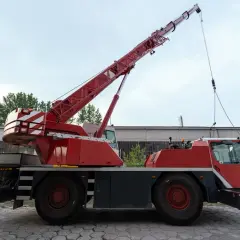 Ile kosztuje wynajęcie dźwigu? Poznaj ukryte koszty i ceny