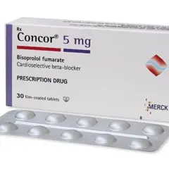 Opakowanie leku Concor 5 mg z blistrem tabletek. Bisoprolol fumarate, kardioselektywny beta-bloker.