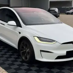 Tesla Model X: Cena, leasing, serwis czy to się opłaca w Polsce?