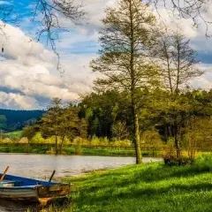 Najlepsze atrakcje nad jeziorem Sielpia – co warto zobaczyć i zrobić