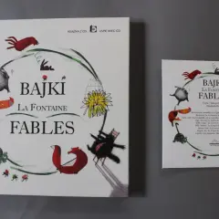 Książka z CD z bajkami La Fontaine, ilustrowana wesołymi zwierzętami. Idealna dla miłośników klasycznych opowieści.
