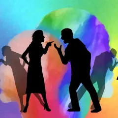 Sagome di una famiglia in lite, con genitori che urlano e bambini che subiscono. Un'immagine che evoca le sofferenze delle vittime di famiglie disfunzionali.