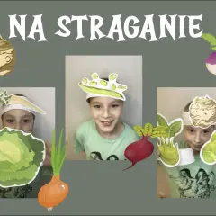 Dzieci w strojach warzywnych, jak na straganie, z kartami pracy.