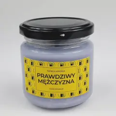 Świeczka o zapachu benzyny - idealny prezent dla miłośników motoryzacji