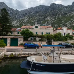 Czarnogóra autem: Gdzie spać w trasie? Bezpieczny i komfortowy nocleg.