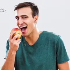 Bezpieczna dieta z aparatem: Co jeść, a czego unikać?
