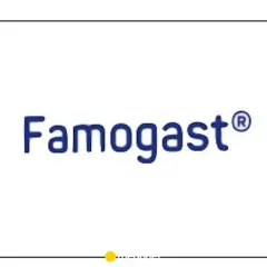 Niebieski napis Famogast® na białym tle.