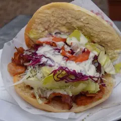 Gdzie jest kebab? Odkryj najlepsze miejsca w Polsce na pysznego kebaba