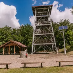Bacówka na Brzance: Przewodnik po Pogórzu Ciężkowickim i Tatrach