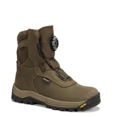 Brązowe buty do chodzenia po lesie z systemem BOA i membraną Gore-Tex. Solidna podeszwa Vibram zapewnia przyczepność.