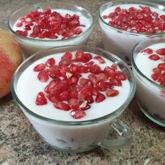 Postres con granadina: El secreto para un sabor y color irresistibles