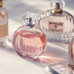Woda toaletowa ile alkoholu? Sprawdź, co naprawdę zawiera
