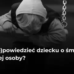 Smutne dziecko na huśtawce, symbol żalu i trudnych chwil. Jak przekazać słowa wsparcia po śmierci bliskiej osoby?
