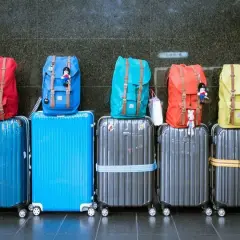 Ile może ważyć bagaż podręczny? Sprawdź limity w różnych liniach