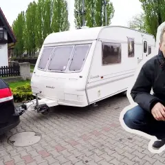 Jak zapakować przyczepę kempingową, aby uniknąć niebezpieczeństw podczas jazdy