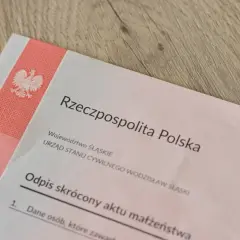 Akt urodzenia do ślubu: kiedy musisz go mieć, a kiedy nie?