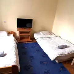 Jak wygląda nocleg w hostelu? Oczekiwania, komfort i realia