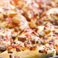 Jak zrobić pizzę na patelni w 15 minut – łatwy przepis bez piekarnika
