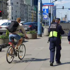 Straż miejska na osiedlu: kiedy mandat za parkowanie jest legalny?