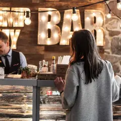 Barman na wesele o co pytać, aby uniknąć nieprzyjemnych niespodzianek