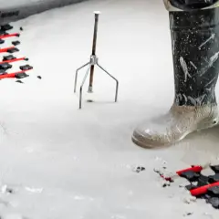 Ile schnie wylewka anhydrytowa? Poznaj kluczowe czynniki wpływające na czas schnięcia