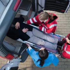 Czy ratownik medyczny może być karany za błędy w pracy?