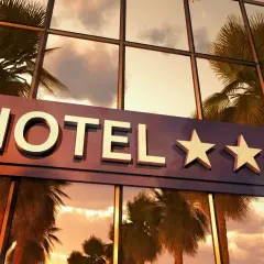 Co oznaczają gwiazdki w hotelu? Odkryj ukryte znaczenie standardów