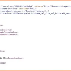 Codice XML per aprire fatture elettroniche, con dettagli su mittente, destinatario e dati anagrafici.
