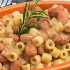 Minestra e Fagioli Perfetta: I Segreti della Nonna e Trucchi da Chef