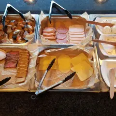 Krynica Morska gdzie zjeść – najlepsze restauracje dla każdego smaku